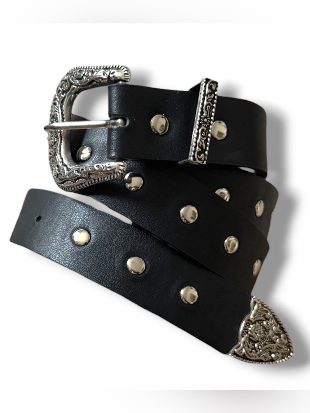 urban outfitters black and silver studded chunky belt